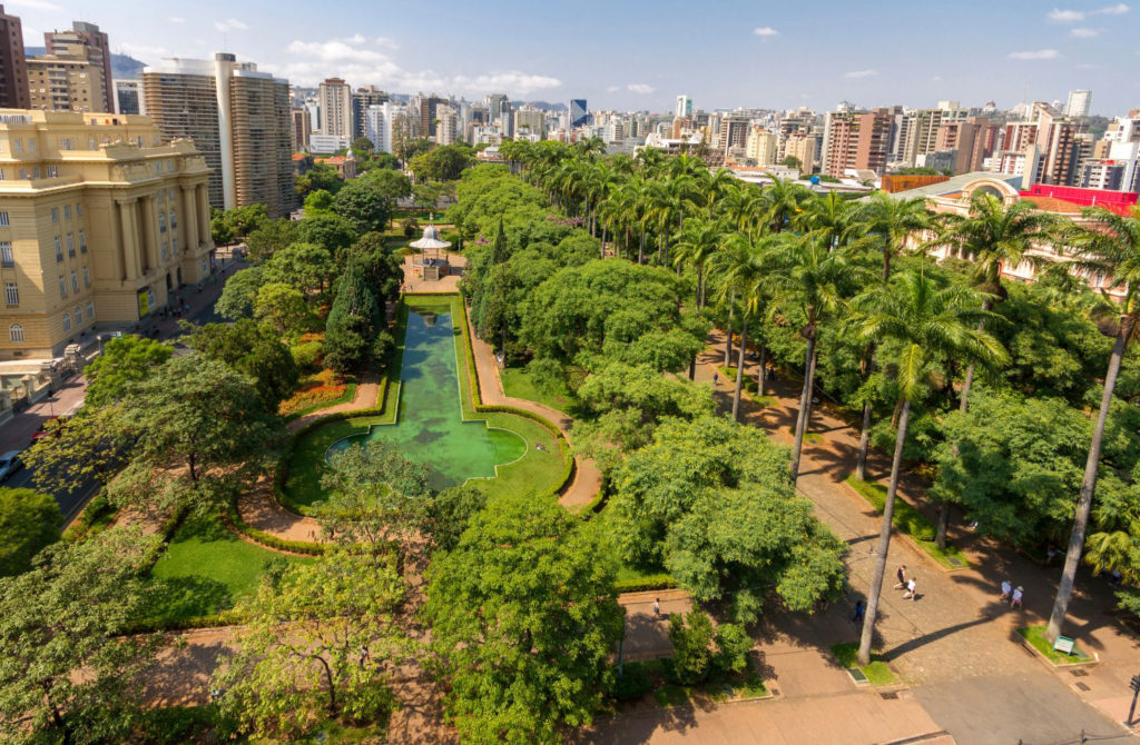 Vista da Praça da Liberdade. Imagem ilustrativa para texto melhores bairros de BH.